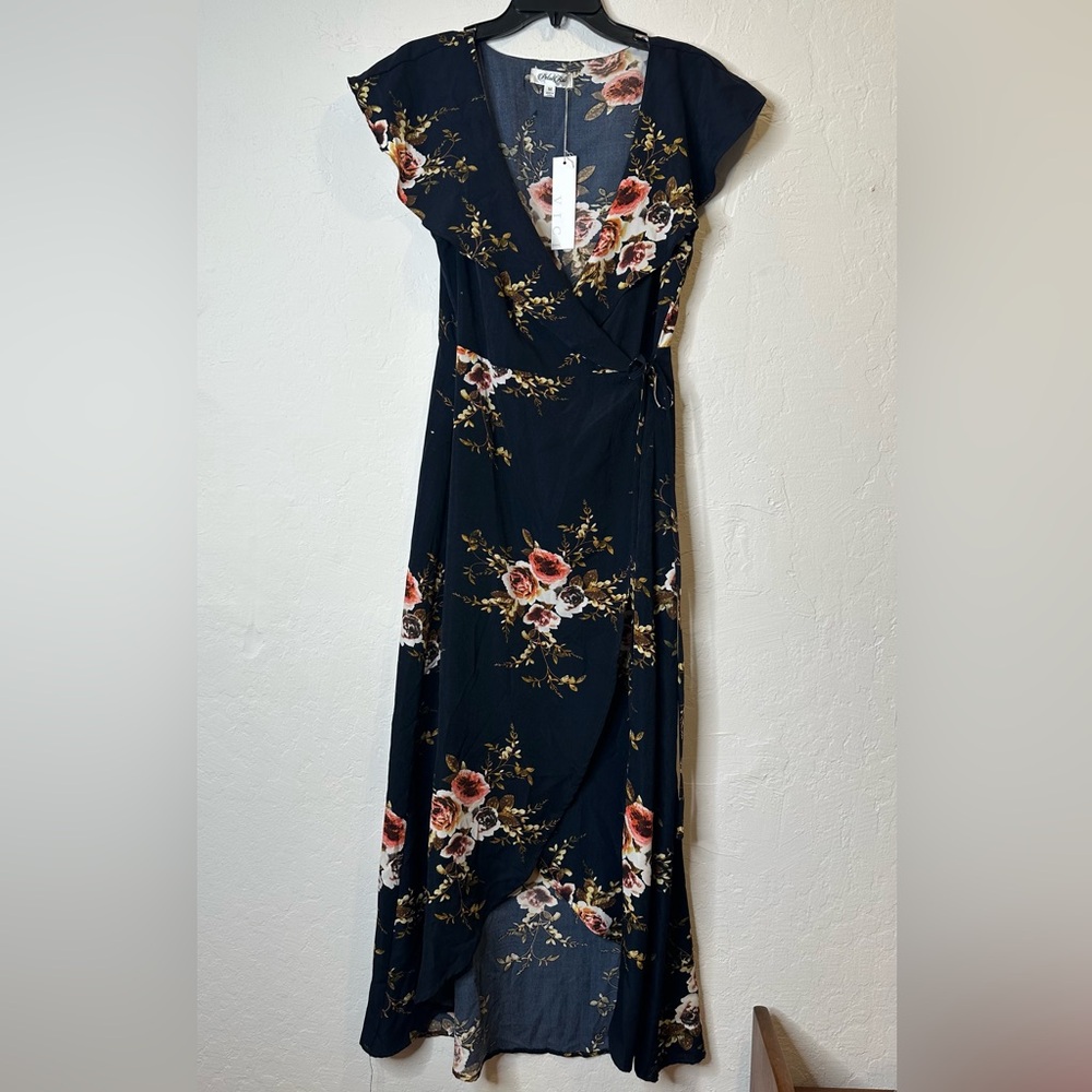 Elegant Floral Maxi Dress in Navy and Pink